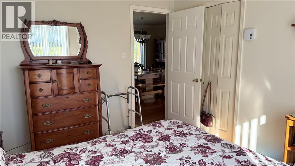 556 First Ave, Grand Falls, New Brunswick  E3Z 1B3 - Photo 32 - NB150303