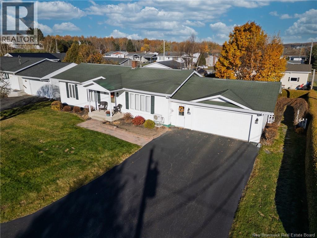 556 First Ave, Grand Falls, New Brunswick  E3Z 1B3 - Photo 7 - NB150303