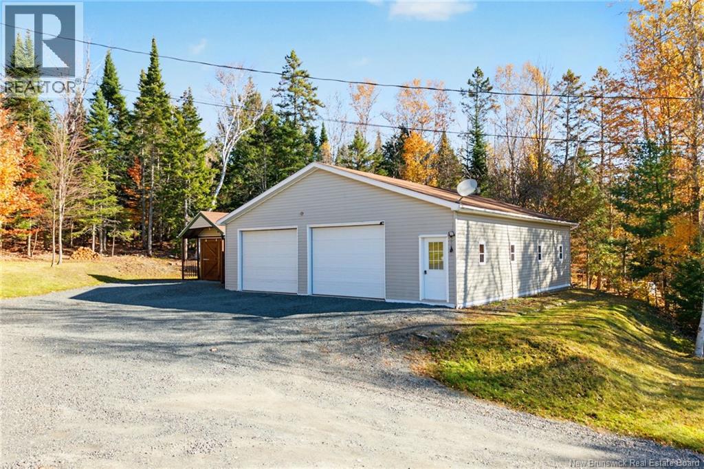 335 Mazerolle Settlement Road, Upper Kingsclear, New Brunswick  E3E 1W3 - Photo 2 - NB150310