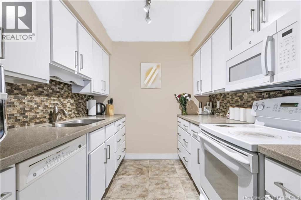 60 Colwell Drive Unit# 3, Fredericton, New Brunswick  E3A 6R3 - Photo 8 - NB150301