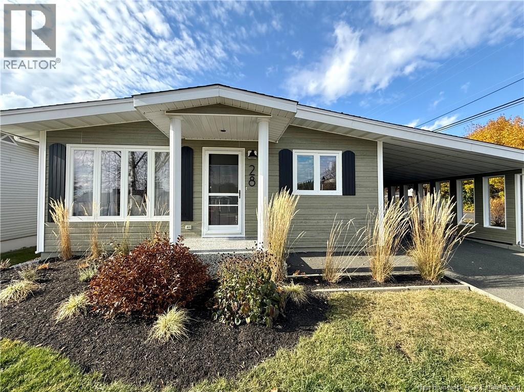 28 Émile-Simard Avenue, Edmundston, New Brunswick  E3V 3P9 - Photo 45 - NB150352