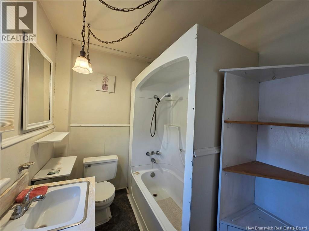 251 Campbell Street, Miramichi, New Brunswick  E1V 1R4 - Photo 29 - NB150385
