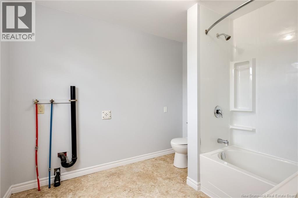 75 Parks Street Extension, Saint John, New Brunswick E2E 2T5 - Photo 16 - NB150387