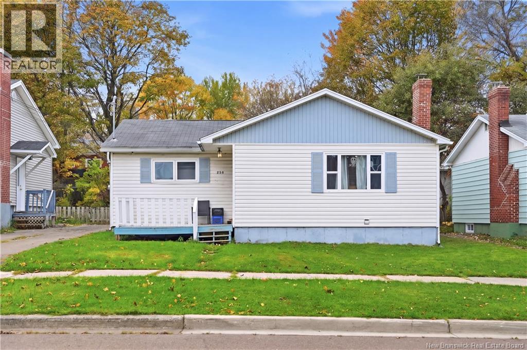 258 Jones Street, Moncton, New Brunswick  E1C 6K6 - Photo 38 - NB150437