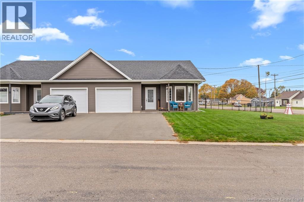 3 Mackinnon Street, Grand-Barachois, New Brunswick