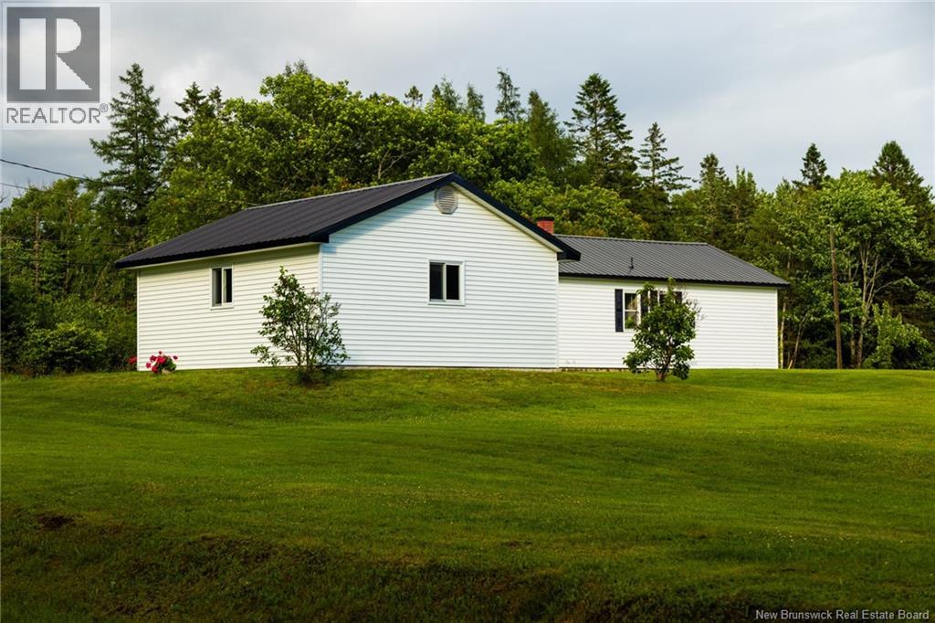 1283 Route 636, Harvey, New Brunswick  E6K 3G9 - Photo 29 - NB150512